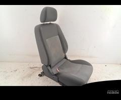 Sedile anteriore sx Kia Picanto 1a 1.1 B del 2005 - 3