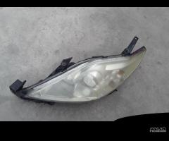 FARO ANTERIORE SINISTRO MAZDA 5 Berlina Rf (05\u003e)