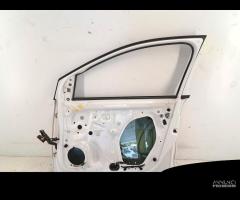 Porta anteriore destra Volkswagen Polo 1.2 B 2011