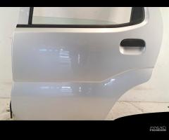 Porta posteriore sinistra Subaru Justy 1.3 B 2005