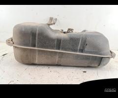 Serbatoio carburante Mitsubishi L200 2.5 D 2006