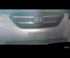 PARAURTI ANTERIORE COMPLETO KIA Carens 2Â° Serie (