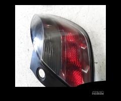 STOP FANALE POSTERIORE DESTRO OPEL Astra H GTC Z19 - 1