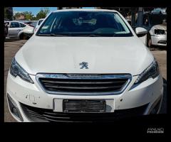 Peugeot 308 Anno 2015 | SOLO PER RICAMBI