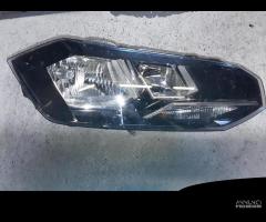 FARO ANTERIORE DESTRO VOLKSWAGEN Polo 6Â° Serie 2g