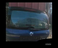 Renault clio portellone post 5p 2001-2005 - 1