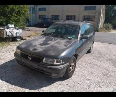 Opel Astra F SW Demolita - Per Ricambi