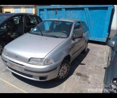 Fiat Punto 1 16V Demolita - Per Ricambi