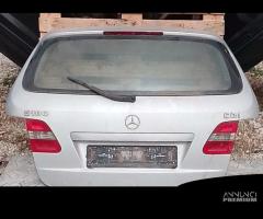 Portellone post Mercedes Benz Classe B245 - 1