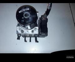 ABS FORD C - Max Serie 10096101533 Diesel 1600 (10