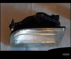 FARO ANTERIORE SX, DX FORD FIESTA 1 SERIE 1989 - 1