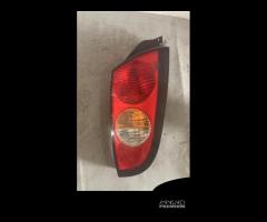 STOP/FANALE POSTERIORE DX HYUNDAI ATOS PRAIM 2004 - 1