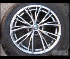 Cerchi e gomme alfa romeo stelvio 235/60/18