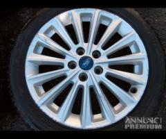 Cerchi e gomme ford c-max 215/50/17