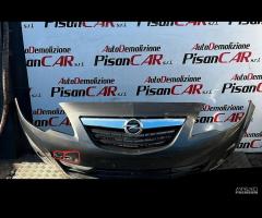 PARAURTI ANTERIORE OPEL MERIVA B ANNO 2012