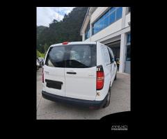 Ricambi Hyundai H 1 2° versione diesel del 2008 - 7