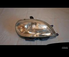 FARO ANTERIORE DX, SX CITROEN SAXO SERIE 2 1999-20