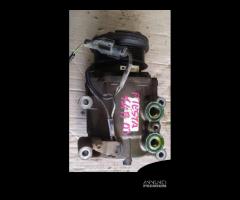 COMPRESSORE A/C FORD Fiesta 4Â° Serie Benzina 1400