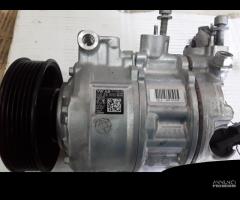 COMPRESSORE A/C VOLKSWAGEN Polo 6Â° Serie 5q081680