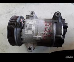 COMPRESSORE A/C RENAULT Megane Serie 8200940837 Di