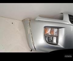 Paraurti anteriore Toyota Rav 4 2a 2.0 Diesel 2002