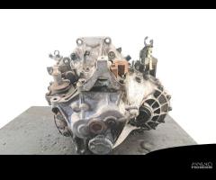 Cambio manuale Mazda 5 1a Serie 2.0 Diesel 2008 - 4