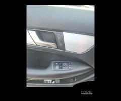 Ricambi Mercedes Benz C220 3° W204 2.2 D del 2013 - 21