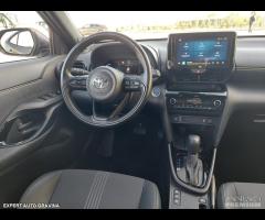 TOYOTA YARIS CROSS ADVENTURE HYBRID NEOPATENTATI - 13