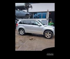 Ricambi Suzuki Grand Vitara 2° versione 1.9 d 2009 - 4