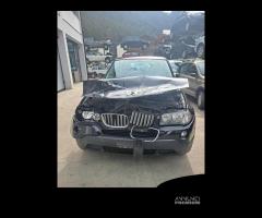 Ricambi Bmw X3 E83 versione 2.0 diesel del 2007 - 6