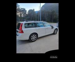 Ricambi Volvo V70 3° versione 2.0 Diesel del 2012 - 8