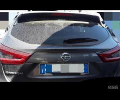 PORTELLONE POSTERIORE COMPLETO NISSAN Qashqai Seri