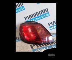 Faro Posteriore Sinistro Mitsubishi Colt 2008 - 1