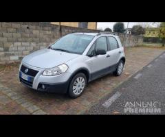 Fiat sedici 1 6 benzina GPL 4x4