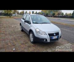 Fiat sedici 1 6 benzina GPL 4x4