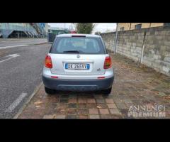 Fiat sedici 1 6 benzina GPL 4x4 - 6