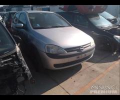 Opel Corsa C 2002 Demolita - Per Ricambi