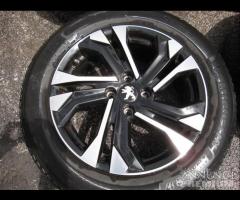 Cerchi e gomme peugeot 2008 215/60/17