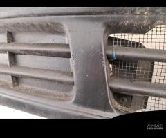 Paraurti anteriore Renault Trafic 1.9 Diesel 2005