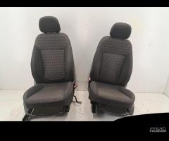 Coppia di sedili Opel Corsa 1.2 benzina del 2013 - 4