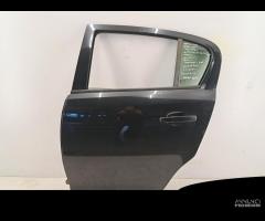 Porta posteriore sinistra Opel Corsa 1.9 B 2013 - 2