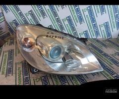 Faro Anteriore Destro Mercedes-Benz Classe B 2008