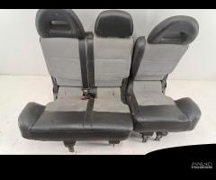 Sedile posteriore Mitsubishi Pajero 3.2 D del 2005 - 3