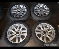 Cerchi In Lega Da 16" Per Bmw Serie 3 2007 E90