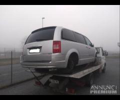 Chrysler Voyager 2009 2.8 Demolita - Per Ricambi