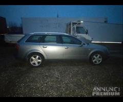 Audi A4 B6 2003 V6 2.5 4x4 Manuale Per Ricambi