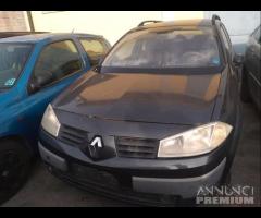 Renault Megane 2006 Sw Demolita - Per Ricambi