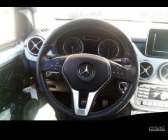 Mercedes Classe B W246 Anno 2013 | SOLO RICAMBI - 8