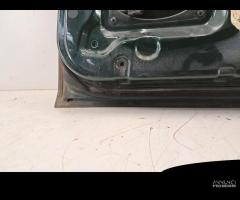 Porta anteriore destra Nissan Terrano 2.7 D 1997 - 5