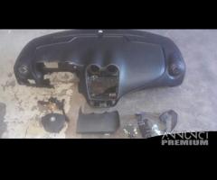 Alfa mito kit airbag con graffi - 3